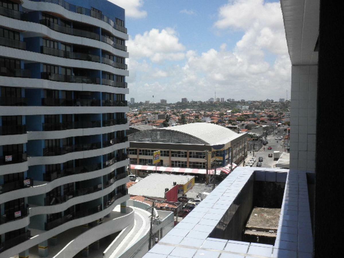 Na Beira Mar De Pajucara- Edif Neo- Apartamento Quarto E Sala- Tem Varanda - Vista Lateral Do Mar- Rua Julio Plech Filho 60 Esquina Com Avenida Doutor Antonio Gouveia - Consumo Eletrico E Pago No Ckeck-Out 1Kwh E 1,35 Reias Масейо Екстер'єр фото